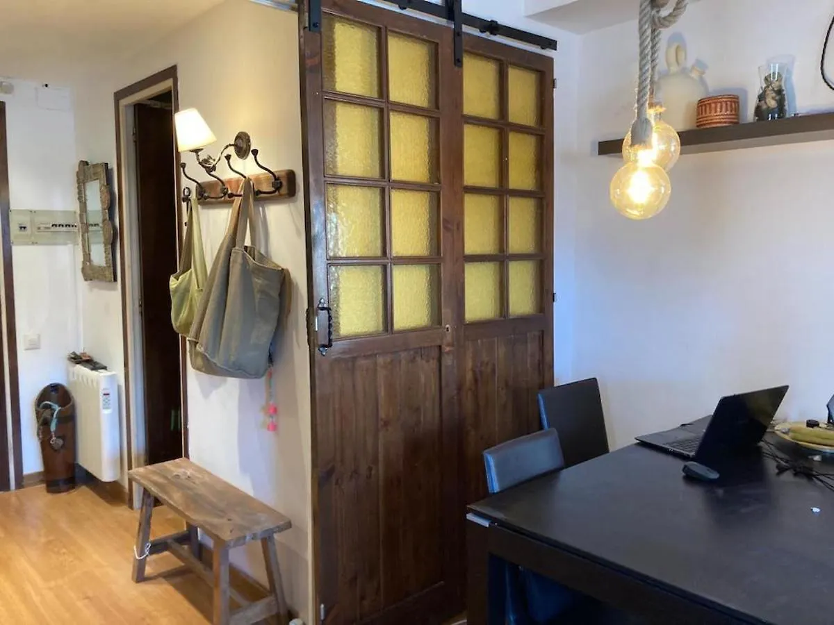 Acollidora Planta Baixa A Alp Apartment Spain