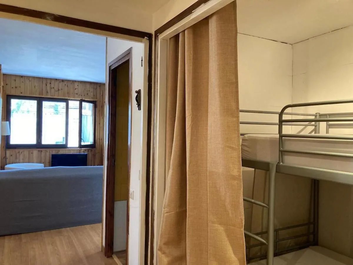 Acollidora Planta Baixa A Alp Apartment 0*,